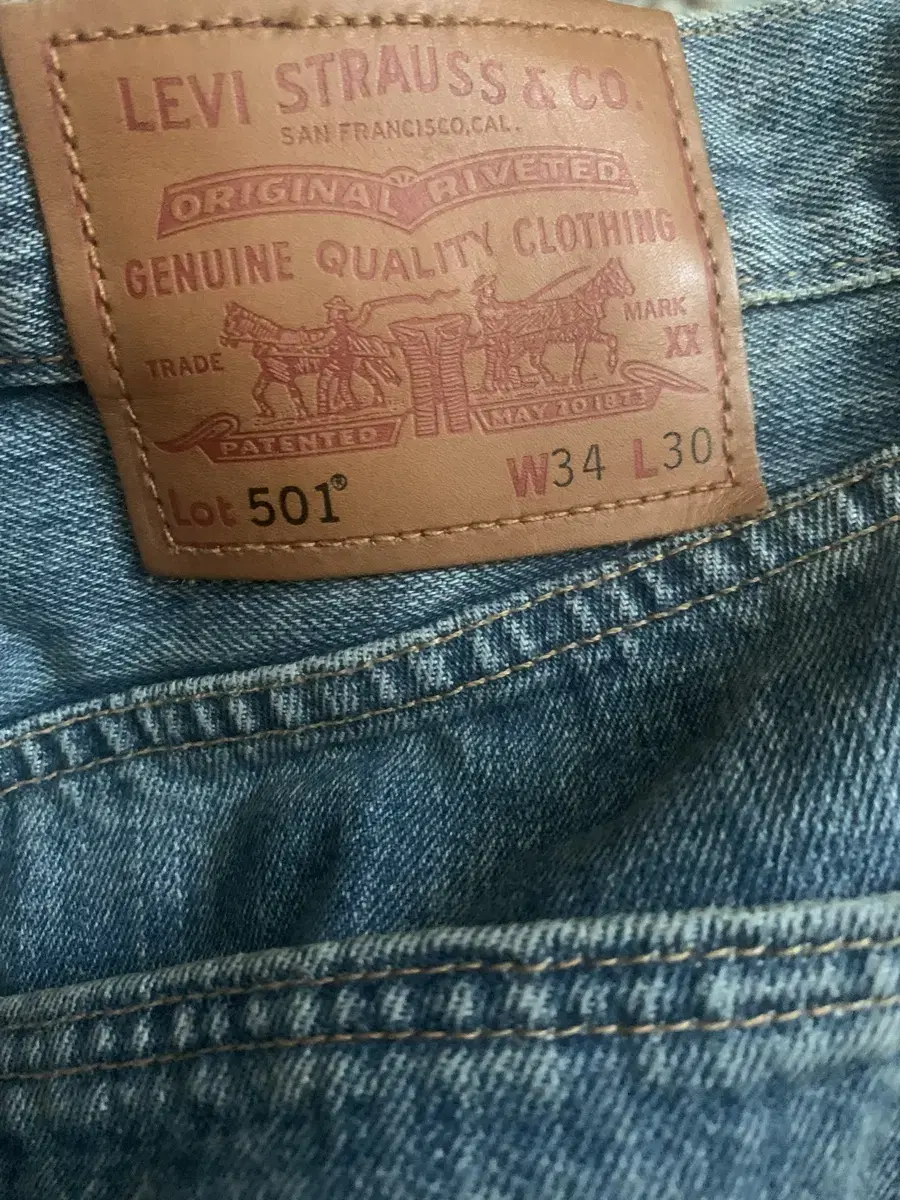 Levis 501